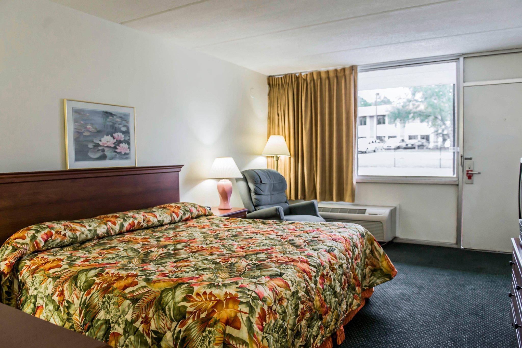 Econo Lodge North Tallahassee Ngoại thất bức ảnh
