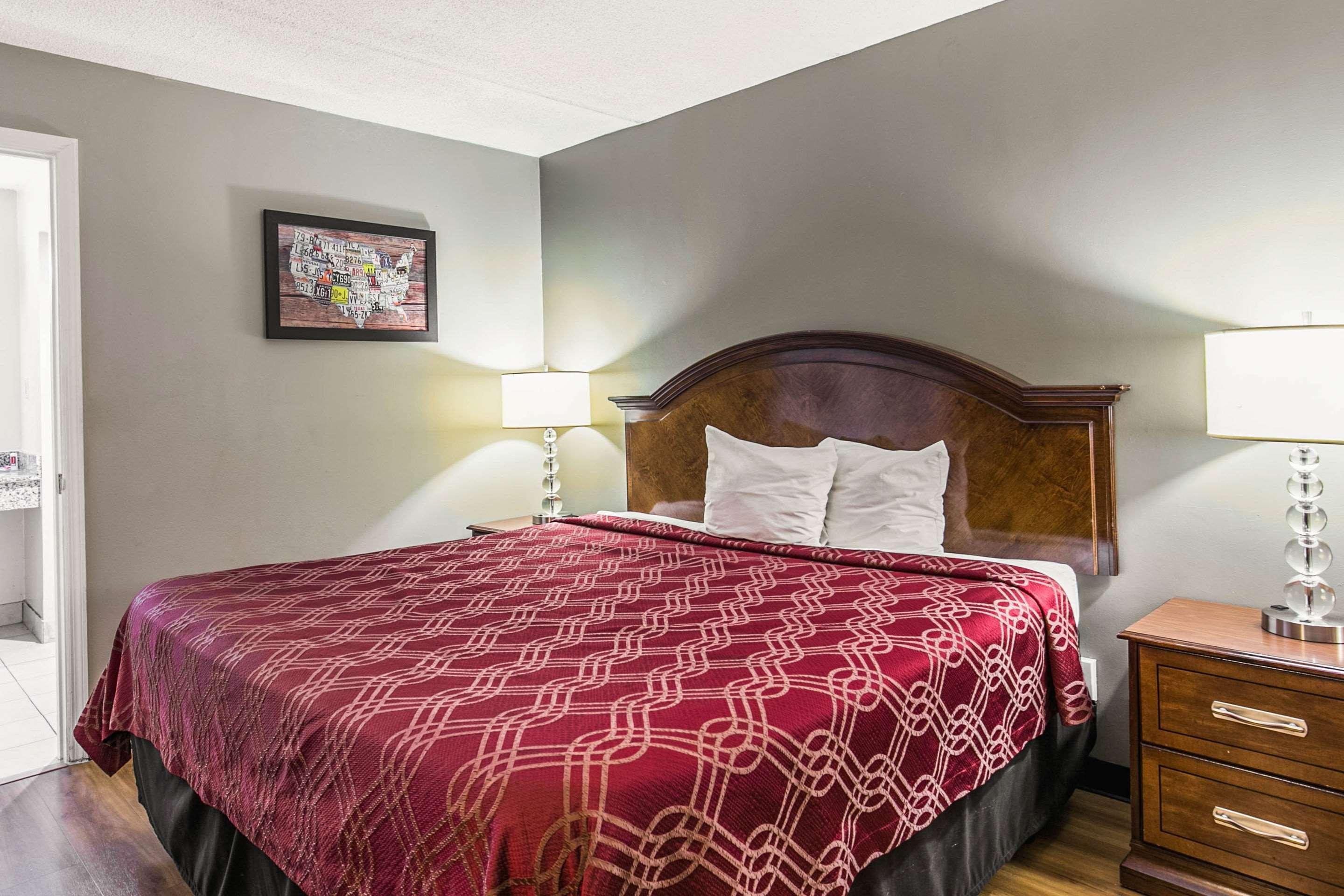 Econo Lodge North Tallahassee Ngoại thất bức ảnh