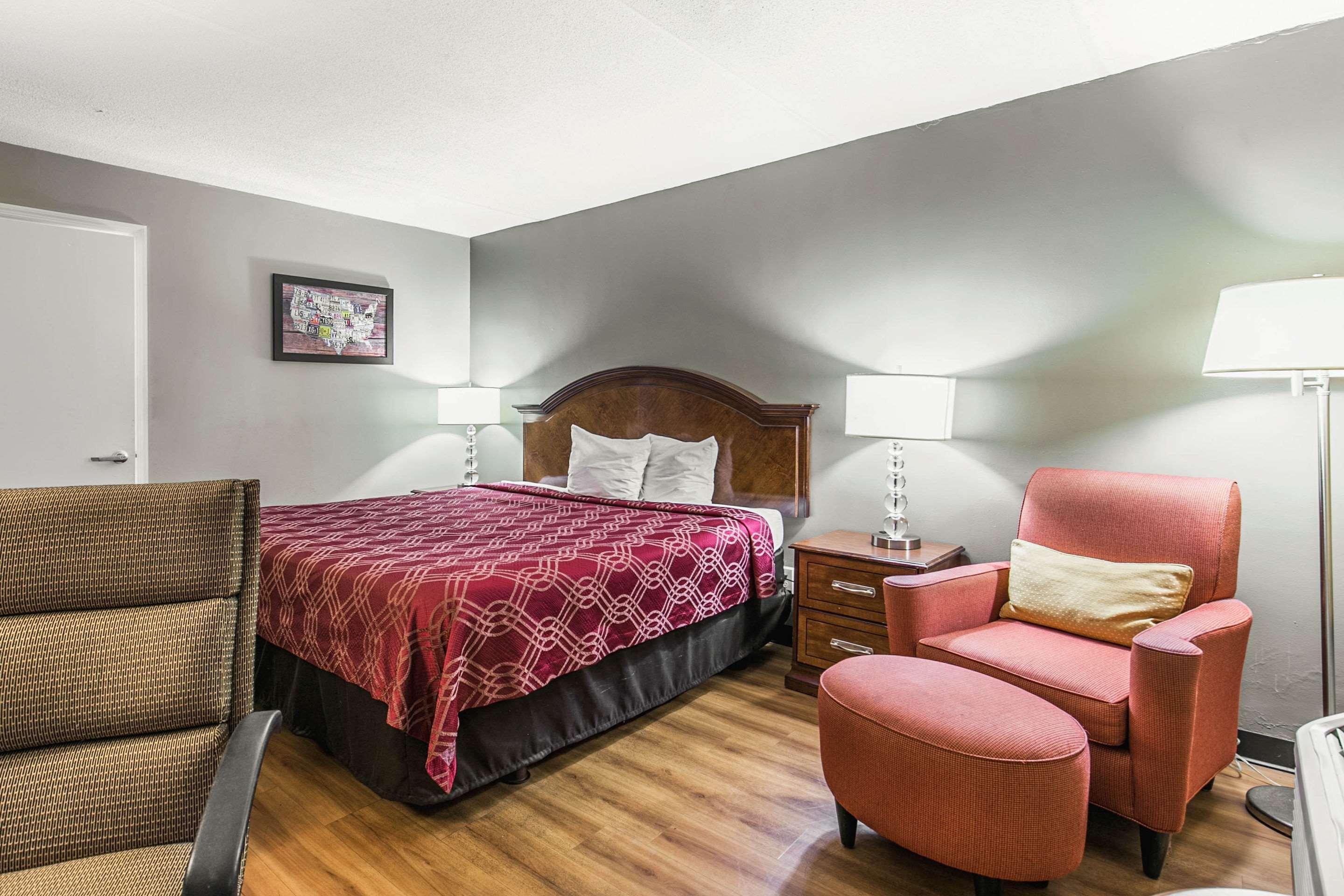 Econo Lodge North Tallahassee Ngoại thất bức ảnh